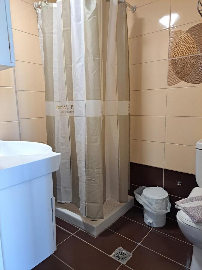Bristol Apartments コス・タウン エクステリア 写真