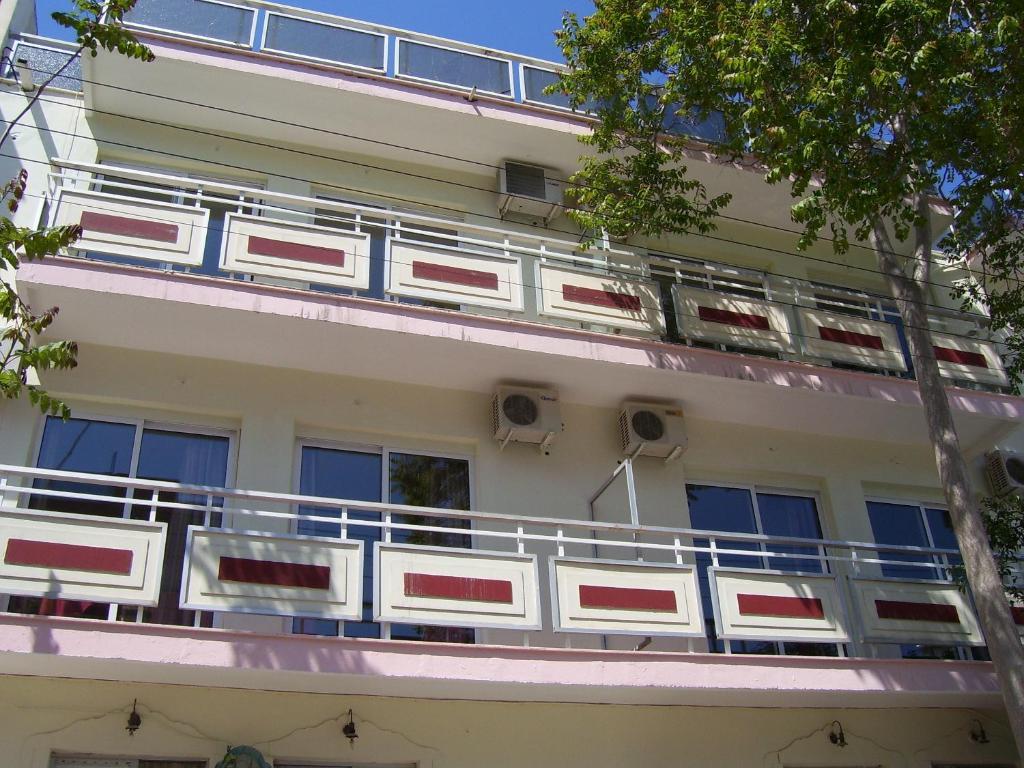 Bristol Apartments コス・タウン エクステリア 写真